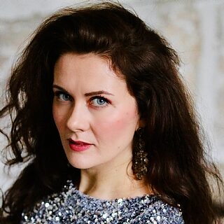 דן יוליה מריה, סופרן