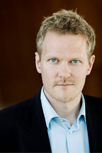 הולטן קספר, במאי