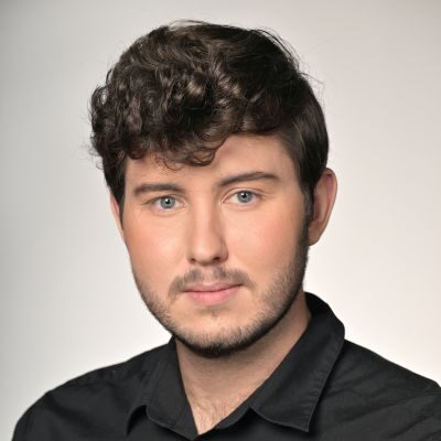 אודניצוב קיריל, בריטון