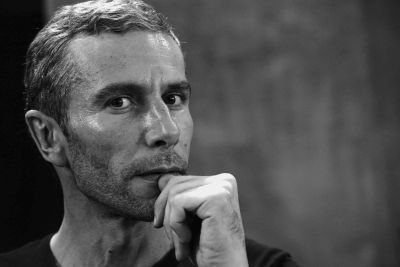 צ'רני קשישטוף, שחקן ואמן פנטומימה