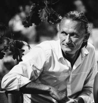 צ'ייצקה מיכאל, רקדן ואמן פנטומימה