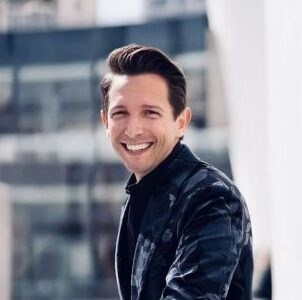 בלטראמי מתאו, מנצח