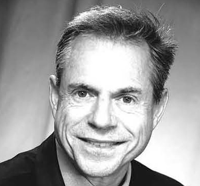 הנדל מיכה, במאי