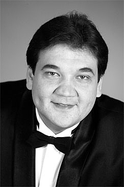 גילמנוב ולרי, בס